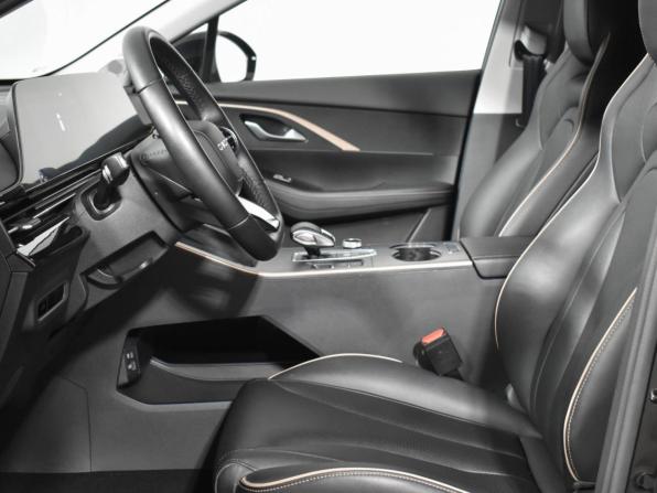Omoda C5 I с пробегом 2024 года, цена 1 730 000 рублей, 32753 км, внедорожник, Автокод Объявления