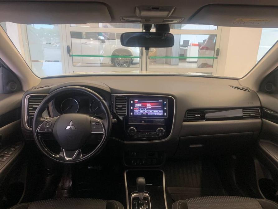 Mitsubishi Outlander III Рестайлинг 3 Челябинск  - изображение 11