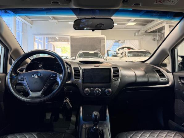 Kia Cerato III с пробегом 2015 года, цена 1 099 000 рублей, 172170 км, седан, Автокод Объявления