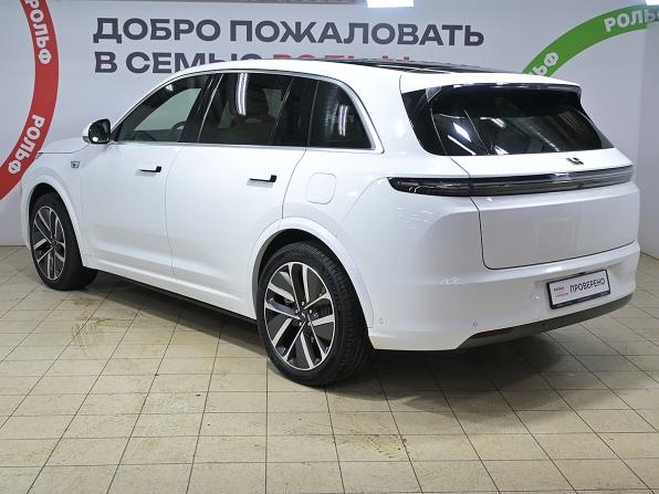 Li Auto (Lixiang) L7 I с пробегом 2023 года, цена 5 990 000 рублей, 31904 км, внедорожник, Автокод Объявления