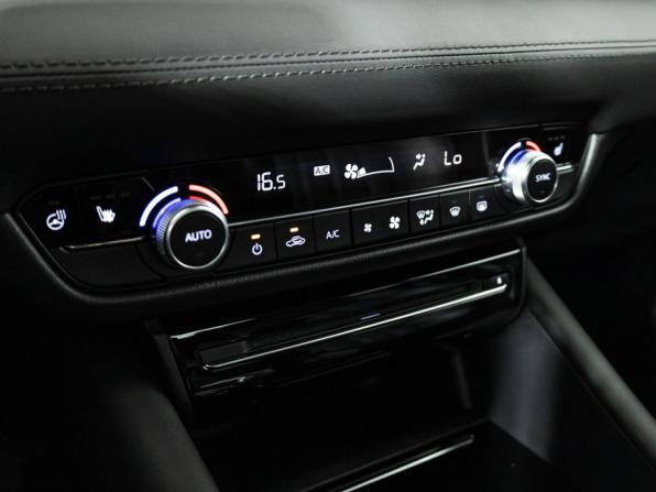 Mazda 6 III (GJ) Рестайлинг 2 с пробегом 2020 года, цена 2 549 585 рублей, 66339 км, седан, Автокод Объявления