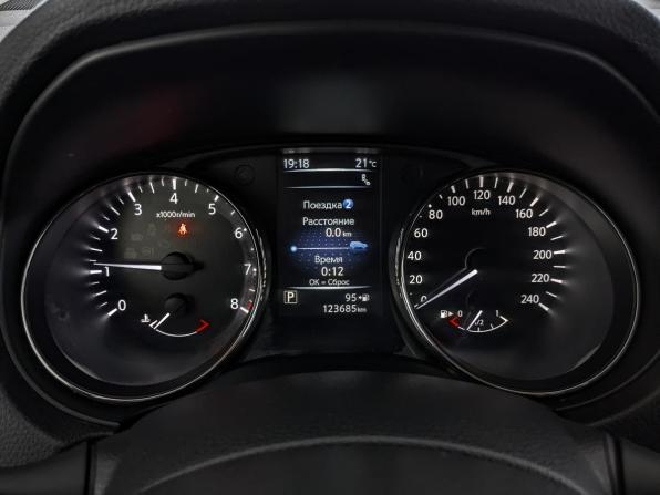 Nissan X-Trail III Рестайлинг с пробегом 2018 года, цена 2 215 000 рублей, 123681 км, внедорожник, Автокод Объявления
