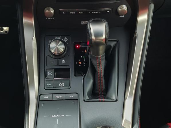 Lexus NX I Рестайлинг с пробегом 2017 года, цена 3 599 000 рублей, 38023 км, внедорожник, Автокод Объявления