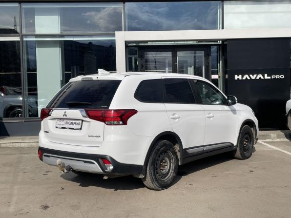 Mitsubishi Outlander III Рестайлинг 3 с пробегом 2019 года, цена 1 579 000 рублей, 225000 км, внедорожник, Автокод Объявления