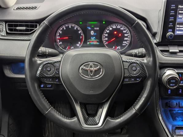 Toyota RAV4 V (XA50) с пробегом 2021 года, цена 2 750 000 рублей, 132113 км, внедорожник, Автокод Объявления