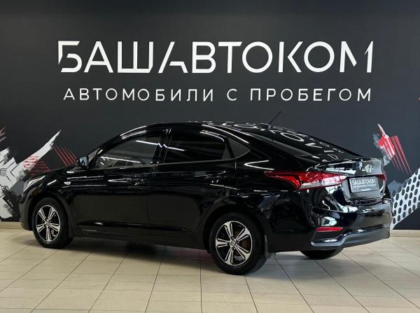 Hyundai Solaris II с пробегом 2019 года, цена 1 299 000 рублей, 137312 км, седан, Автокод Объявления