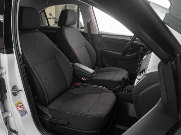 Volkswagen Polo VI с пробегом 2022 года, цена 1 599 000 рублей, 73264 км, лифтбек, Автокод Объявления