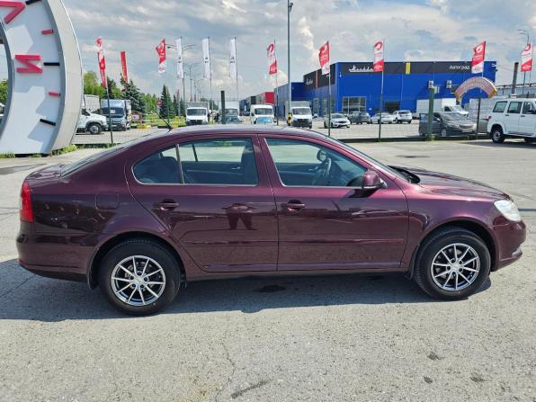 Skoda Octavia II (A5) Рестайлинг с пробегом 2012 года, цена 754 995 рублей, 129400 км, лифтбек, Автокод Объявления
