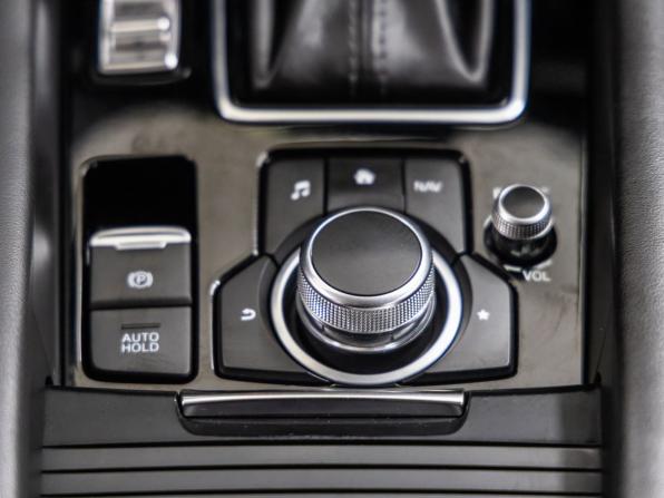Mazda 6 III (GJ) Рестайлинг 2 с пробегом 2019 года, цена 2 148 000 рублей, 125122 км, седан, Автокод Объявления