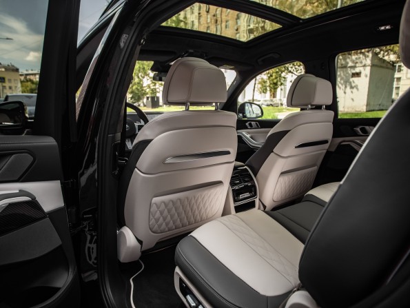 Новый BMW X7 I (G07) Рестайлинг 2024 года, цена 21 172 900 рублей, внедорожник, Автокод Объявления