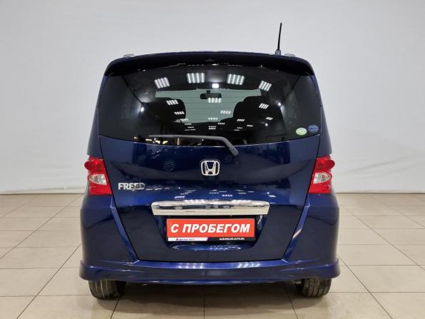Honda Freed I с пробегом 2009 года, цена 990 000 рублей, 220130 км, компактвэн, Автокод Объявления