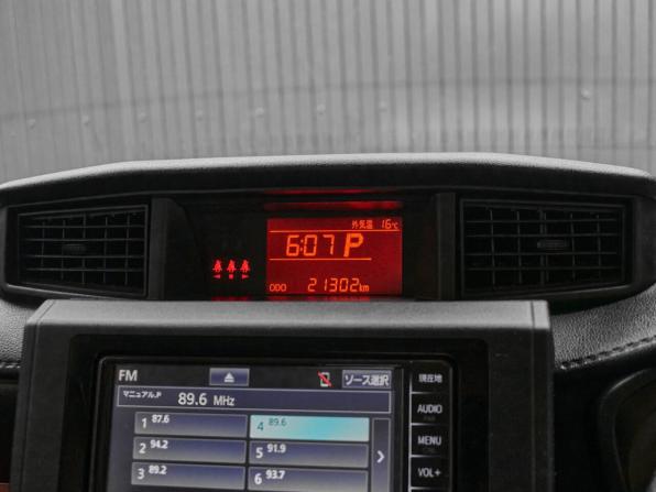 Toyota Roomy I с пробегом 2019 года, цена 1 000 000 рублей, 21302 км, минивэн, Автокод Объявления