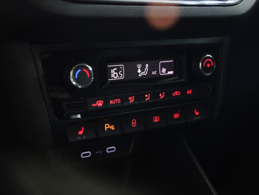 Volkswagen Polo VI Санкт-Петербург  - изображение 16