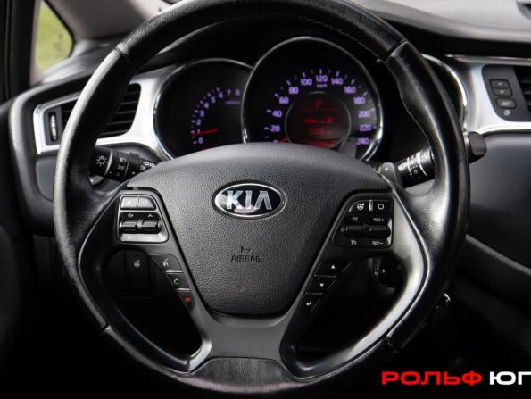 Kia Ceed II Рестайлинг с пробегом 2017 года, цена 1 258 000 рублей, 187679 км, универсал, Автокод Объявления