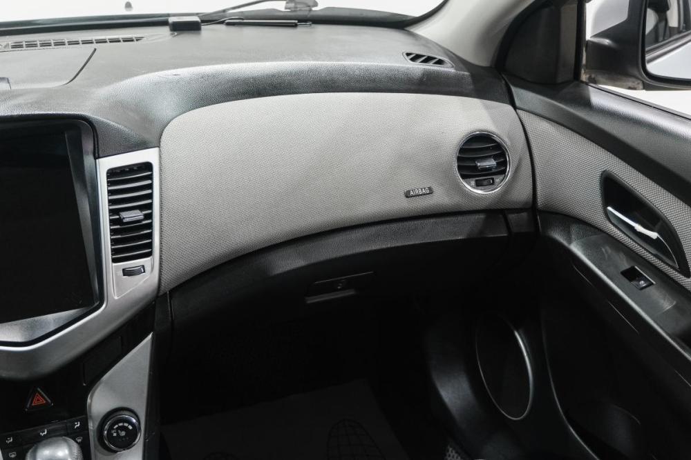 Chevrolet Cruze I Новокузнецк  - изображение 16