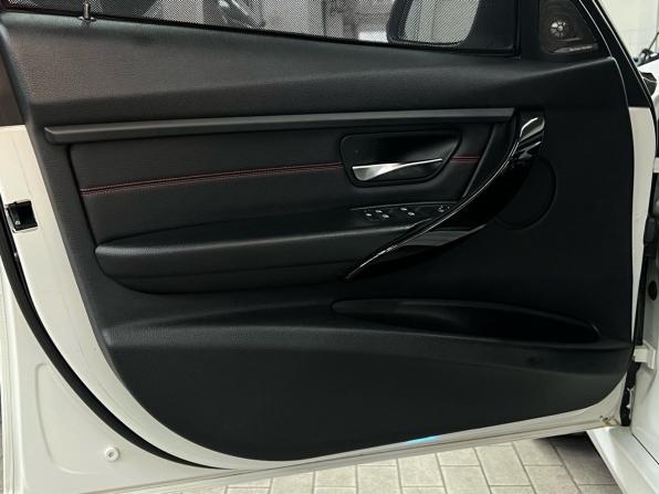 BMW 3 серии VI (F3x) с пробегом 2012 года, цена 2 050 000 рублей, 208314 км, седан, Автокод Объявления