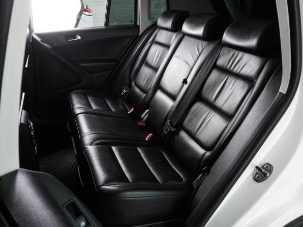 Volkswagen Tiguan I с пробегом 2010 года, цена 867 000 рублей, 291243 км, внедорожник, Автокод Объявления