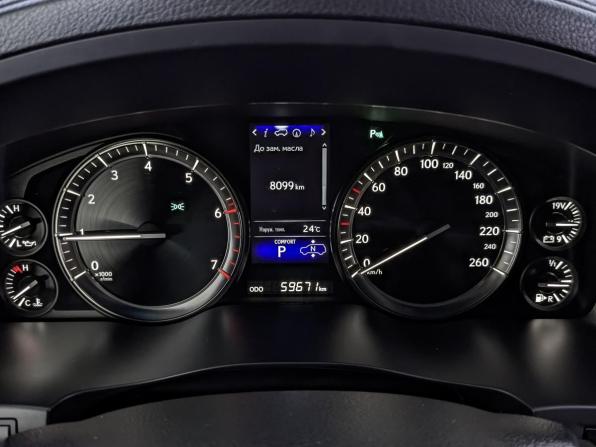 Lexus LX III Рестайлинг 2 с пробегом 2018 года, цена 9 990 000 рублей, 59664 км, внедорожник, Автокод Объявления