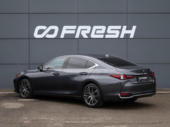 Lexus ES VII Рестайлинг с пробегом 2021 года, цена 4 240 000 рублей, 126886 км, седан, Автокод Объявления