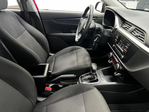 Kia Rio IV Рестайлинг с пробегом 2020 года, цена 1 480 000 рублей, 94581 км, седан, Автокод Объявления