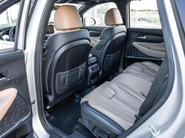 Hyundai Santa Fe IV Рестайлинг с пробегом 2021 года, цена 3 696 000 рублей, 89651 км, внедорожник, Автокод Объявления