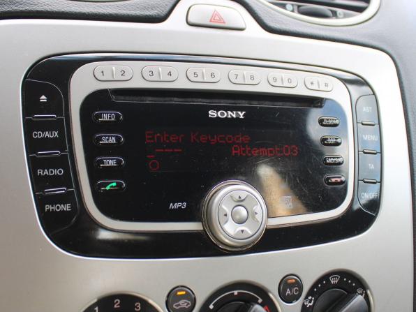 Ford Focus II Рестайлинг с пробегом 2008 года, цена 399 000 рублей, 262869 км, хэтчбек, Автокод Объявления