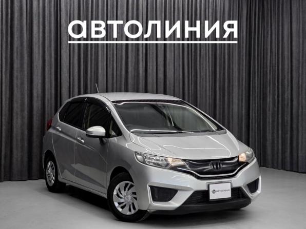 Honda Fit III с пробегом 2016 года, цена 879 000 рублей, 149600 км, хэтчбек, Автокод Объявления