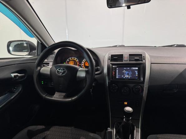 Toyota Corolla X (E140 E150) Рестайлинг с пробегом 2013 года, цена 910 000 рублей, 198000 км, седан, Автокод Объявления