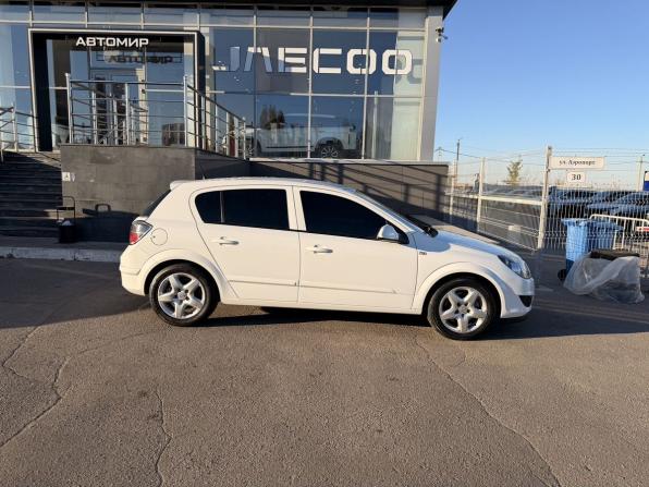 Opel Astra H Рестайлинг с пробегом 2014 года, цена 730 000 рублей, 129864 км, хэтчбек, Автокод Объявления