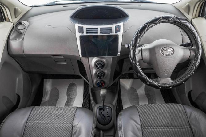 Toyota Vitz II (XP90) с пробегом 2010 года, цена 849 000 рублей, 119500 км, хэтчбек, Автокод Объявления