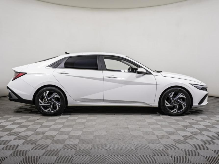 Hyundai Elantra VII (CN7) Рестайлинг Москва  - изображение 4