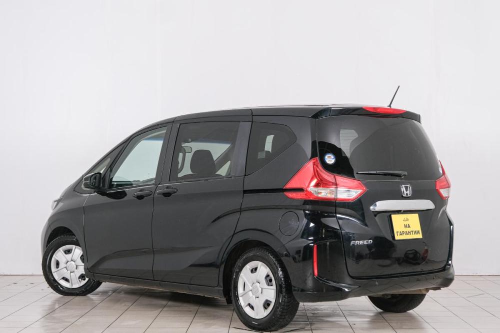 Honda Freed II Рестайлинг Красноярск  - изображение 5
