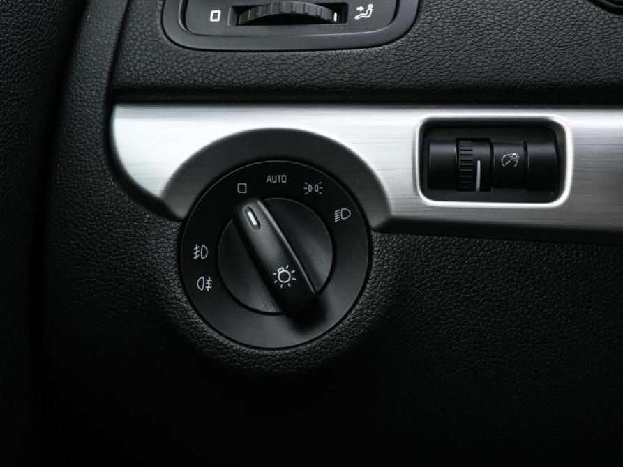 Skoda Yeti I Рестайлинг Волгоград  - изображение 17