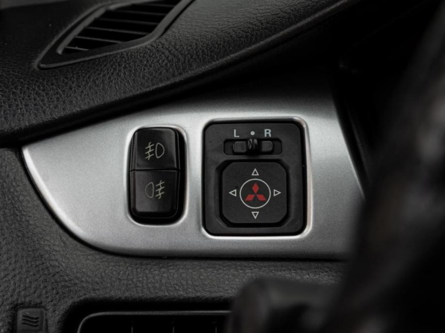 Mitsubishi Lancer IX Рестайлинг Краснодар  - изображение 17