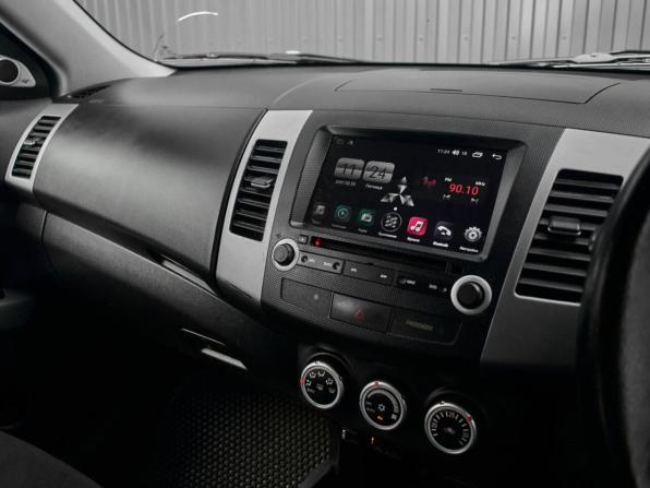 Mitsubishi Outlander II с пробегом 2005 года, цена 880 000 рублей, 225527 км, внедорожник, Автокод Объявления