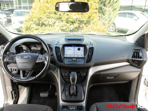 Ford Kuga II Рестайлинг с пробегом 2017 года, цена 1 548 000 рублей, 141518 км, внедорожник, Автокод Объявления