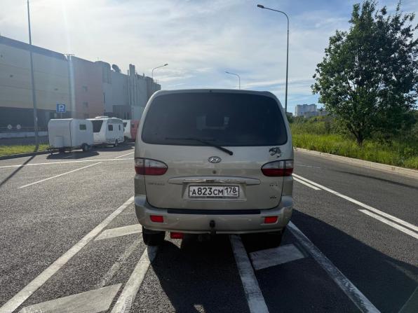 Hyundai H-1 I Рестайлинг с пробегом 2006 года, цена 799 000 рублей, 275000 км, минивэн, Автокод Объявления