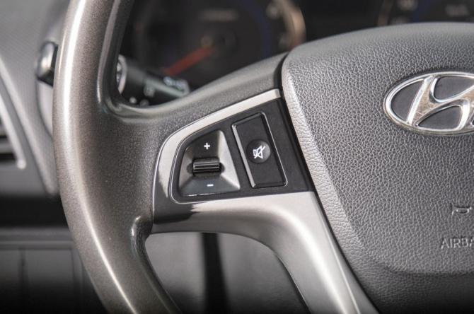 Hyundai Solaris I с пробегом 2011 года, цена 689 000 рублей, 160000 км, хэтчбек, Автокод Объявления