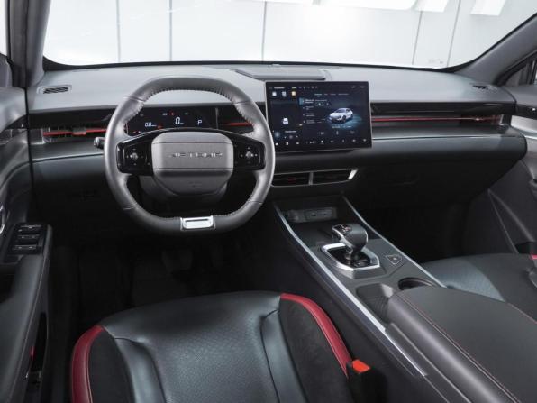 JETOUR DASHING I с пробегом 2024 года, цена 1 999 000 рублей, 30313 км, внедорожник, Автокод Объявления