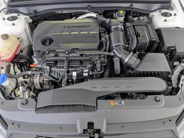 Kia K5 III с пробегом 2022 года, цена 3 150 000 рублей, 72094 км, седан, Автокод Объявления
