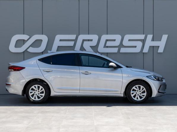Hyundai Elantra VI (AD) с пробегом 2017 года, цена 1 330 000 рублей, 148544 км, седан, Автокод Объявления