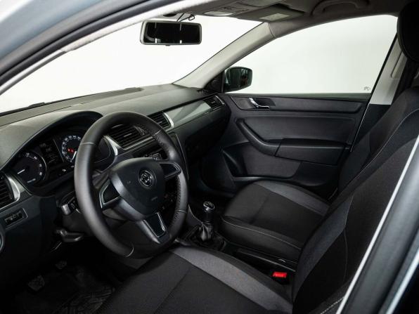 Skoda Rapid I с пробегом 2014 года, цена 833 000 рублей, 153046 км, лифтбек, Автокод Объявления