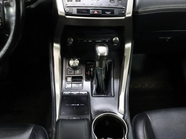 Lexus NX I Рестайлинг с пробегом 2018 года, цена 2 950 000 рублей, 259499 км, внедорожник, Автокод Объявления