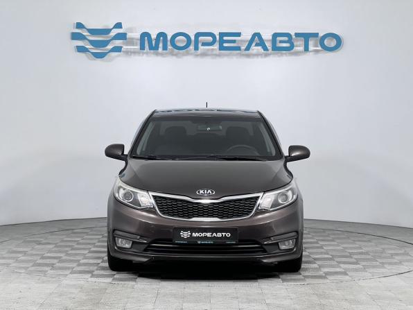 Kia Rio III Рестайлинг с пробегом 2016 года, цена 990 000 рублей, 185666 км, седан, Автокод Объявления