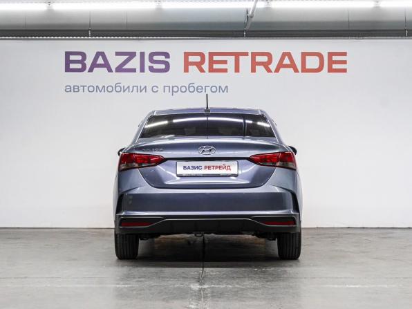 Hyundai Solaris II Рестайлинг с пробегом 2021 года, цена 1 690 000 рублей, 54457 км, седан, Автокод Объявления