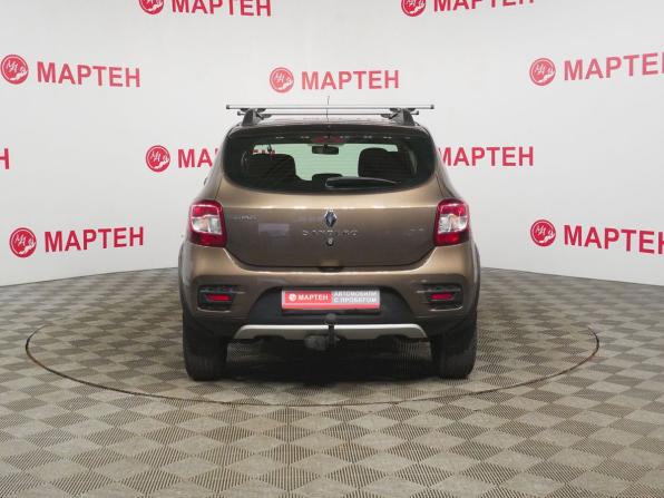Renault Sandero II Рестайлинг с пробегом 2019 года, цена 1 097 000 рублей, 105000 км, хэтчбек, Автокод Объявления