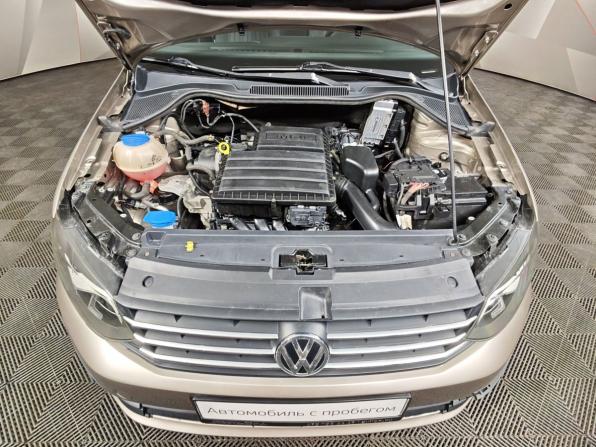 Volkswagen Polo V Рестайлинг с пробегом 2017 года, цена 993 000 рублей, 152921 км, седан, Автокод Объявления