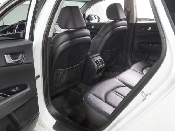 Kia Optima IV Рестайлинг с пробегом 2019 года, цена 1 999 000 рублей, 186201 км, седан, Автокод Объявления