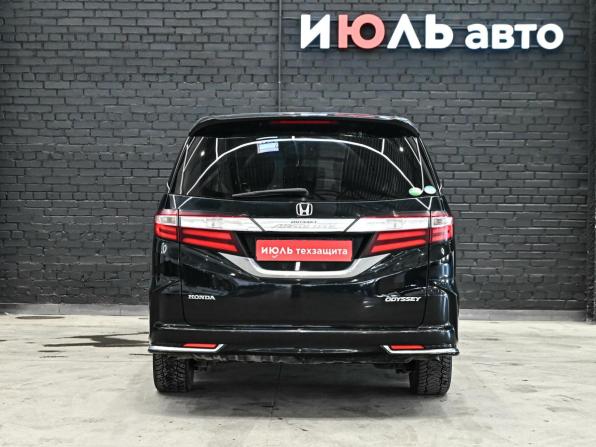 Honda Odyssey V с пробегом 2014 года, цена 2 080 000 рублей, 183964 км, минивэн, Автокод Объявления