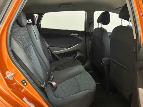 Hyundai Solaris I Рестайлинг с пробегом 2014 года, цена 840 000 рублей, 110723 км, хэтчбек, Автокод Объявления
